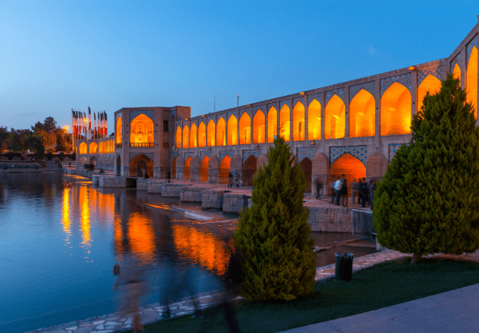 شلوغ ترین و خلوت ترین زمان سفر به اصفهان